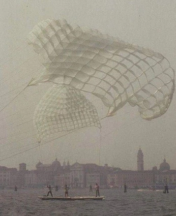 A cover of "moments" cluster. The owner is personalspace. The cluster consists of 6 elements.