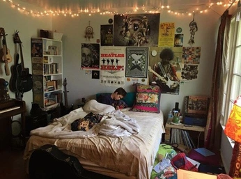 A cover of "room inspo" cluster. The owner is bandersnatch. The cluster consists of 12 elements.
