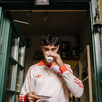 A cover of "Photo" cluster. The owner is noavelien. The cluster consists of 20 elements.