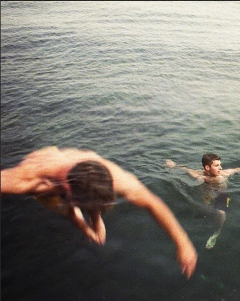 A cover of "memory" cluster. The owner is isleofecho. The cluster consists of 2 elements.