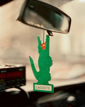 A cover of "Lacoste" cluster. The owner is okido. The cluster consists of 20 elements.