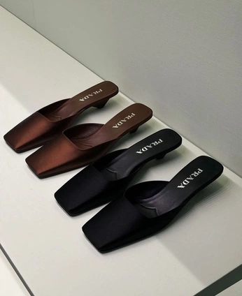 A cover of "Colour palette" cluster. The owner is mileyme. The cluster consists of 7 elements.