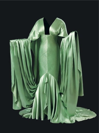 A cover of "green" cluster. The owner is cadencewise. The cluster consists of 1 element.