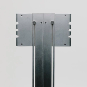 A cover of "Design Mobilier" cluster. The owner is chantoiseau. The cluster consists of 73 elements.