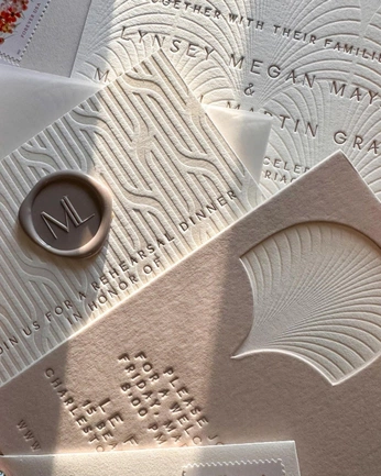 A cover of "Monogram" cluster. The owner is oflifeandlust. The cluster consists of 6 elements.