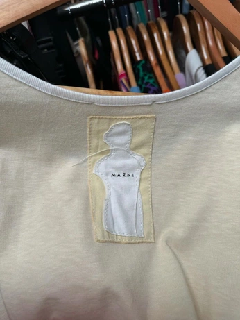 A cover of "Logo" cluster. The owner is millaluvsyou. The cluster consists of 1 element.