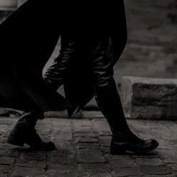 A cover of "Evil In The North" cluster. The owner is mariyulpar. The cluster consists of 390 elements.