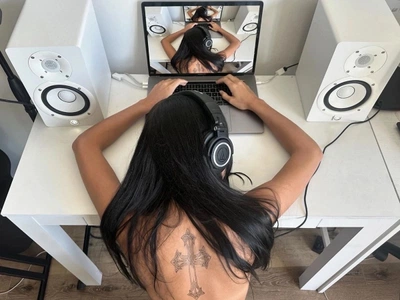 An image added by vlaurent on Jul 01, 2025. May present: girl.