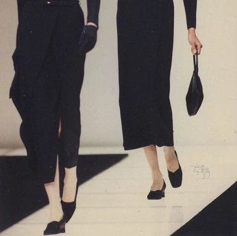 A cover of "Grayscale" cluster. The owner is melifluxiom. The cluster consists of 146 elements.