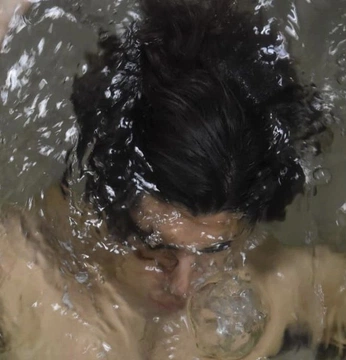 A cover of "errr" cluster. The owner is ottojohnson. The cluster consists of 5 elements.