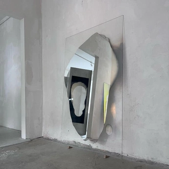 A cover of "Photo magazine" cluster. The owner is beatricemorottii. The cluster consists of 71 elements.