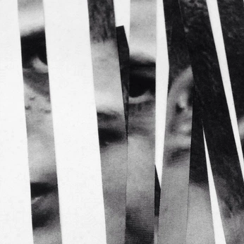 A cover of "Poetry" cluster. The owner is messybirkin. The cluster description is "Sometimes light travels at the speed of the heart.". The cluster consists of 2 elements.