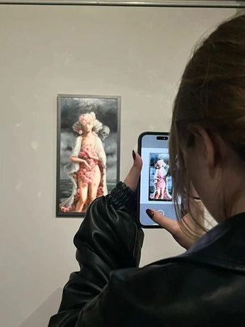 A cover of "bar" cluster. The owner is darakara. The cluster consists of 4 elements.