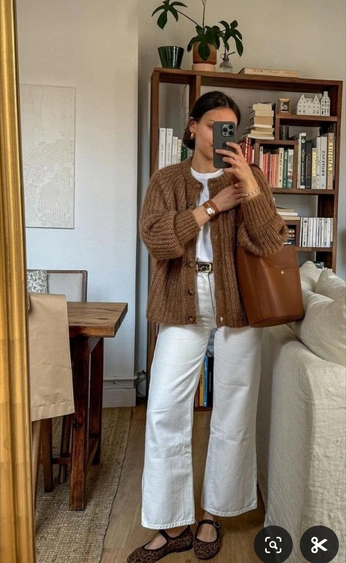 A cover of "Style" cluster. The owner is gingerjulie. The cluster consists of 4 elements.