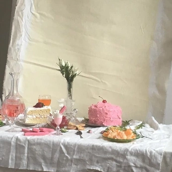 A cover of "🍨" cluster. The owner is lia.moo. The cluster consists of 66 elements.