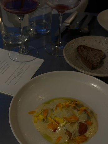 A cover of "Restaurant" cluster. The owner is sereg. The cluster consists of 1 element.