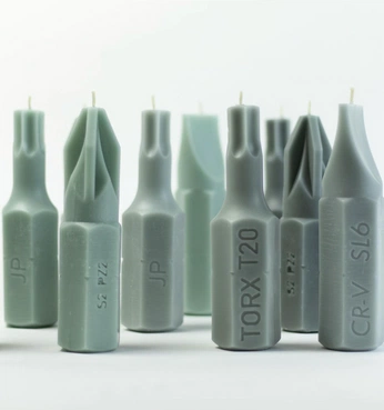 A cover of "Cool Candle Ideas" cluster. The owner is erinwolfkilla. The cluster consists of 15 elements.