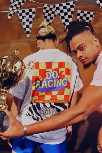 A cover of "DENVER" cluster. The owner is niftyclaudia. The cluster consists of 8 elements.