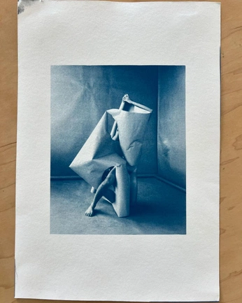 A cover of "karall" cluster. The owner is ssophkaa. The cluster consists of 14 elements.