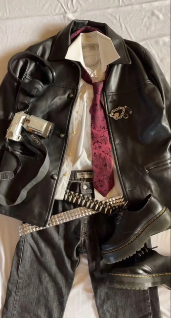 A cover of "Rocky Horror" cluster. The owner is bejacko. The cluster consists of 1 element.