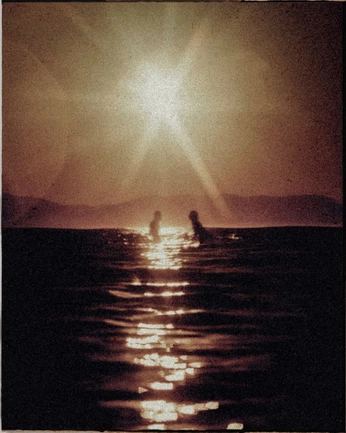 A cover of "Endless Summer" cluster. The owner is malambert. The cluster consists of 10 elements.