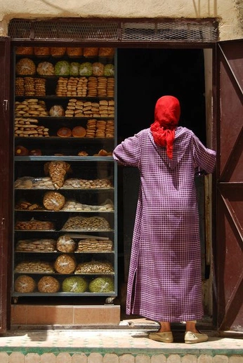 A cover of "Black Cat Bakery" cluster. The owner is bigfishinthesea. The cluster consists of 14 elements.