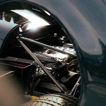 A cover of "Automotive Photography" cluster. The owner is yves.steinbach. The cluster consists of 44 elements.