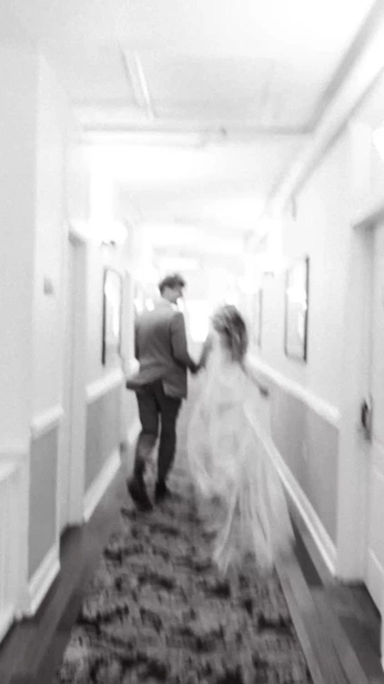 A cover of "Wedding" cluster. The owner is 97812. The cluster consists of 22 elements.