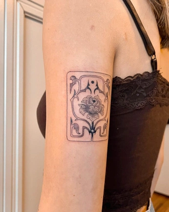 A cover of "tatuagens" cluster. The owner is alicita. The cluster consists of 6 elements.