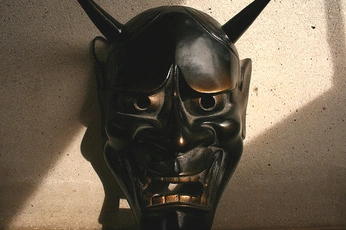 A cover of "MASKS" cluster. The owner is miguelst997. The cluster consists of 48 elements.