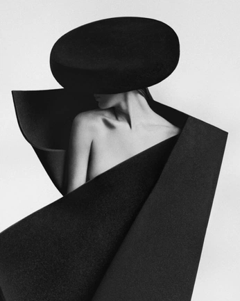 A cover of "Art" cluster. The owner is ladymary. The cluster consists of 5 elements.