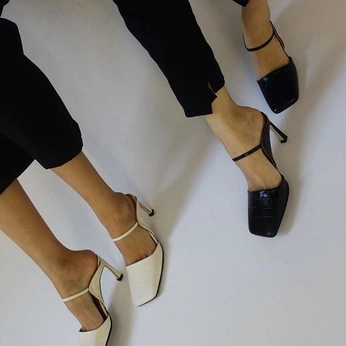 A cover of "style" cluster. The owner is gabrielamercado. The cluster consists of 62 elements.