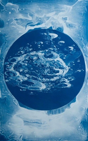 A cover of "elements" cluster. The owner is mynameismoti. The cluster consists of 7 elements.