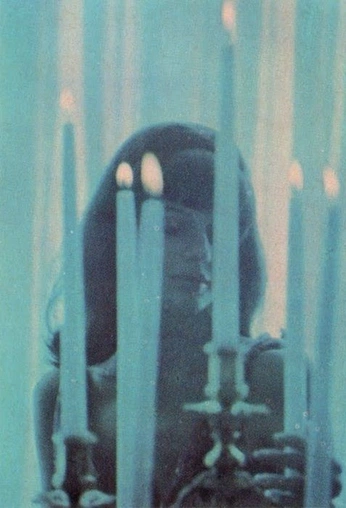 A cover of "Deus.avi" cluster. The owner is deusr. The cluster consists of 29 elements.