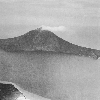 A cover of "Water" cluster. The owner is madisonmelle. The cluster consists of 22 elements.