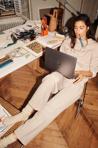 A cover of "Art Direction Photograph" cluster. The owner is fox888. The cluster consists of 48 elements.