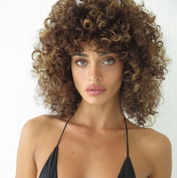 A cover of "39" cluster. The owner is scumpoet. The cluster consists of 13 elements.