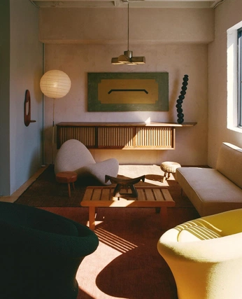 A cover of "House" cluster. The owner is williamsbk. The cluster consists of 6 elements.