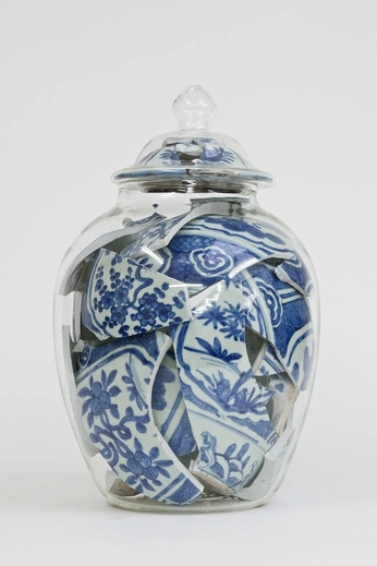 A cover of "pottery" cluster. The owner is keepyoureyes. The cluster consists of 2 elements.