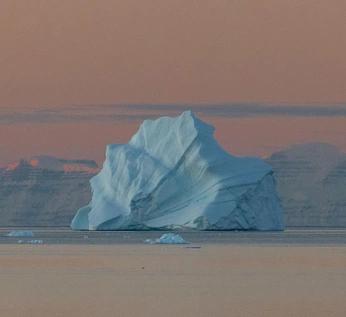 A cover of "colors" cluster. The owner is libbybax. The cluster consists of 83 elements.