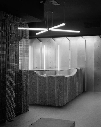 A cover of "THE AM — BOOTH" cluster. The owner is alexmanuel. The cluster consists of 44 elements.