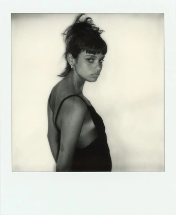 A cover of "gosee" cluster. The owner is ell3nfrances. The cluster consists of 12 elements.