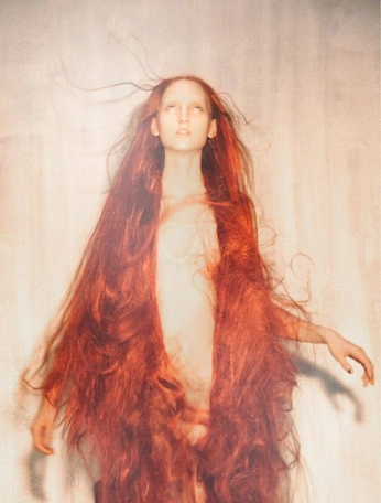 A cover of "hair" cluster. The owner is marielombardo. The cluster consists of 4 elements.