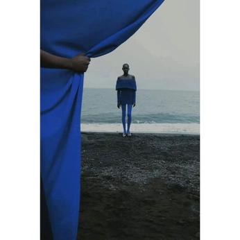 A cover of "BLUE WORLD" cluster. The owner is creativeandclyde. The cluster consists of 32 elements.