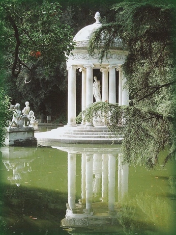 A cover of "Artemis" cluster. The owner is ameliedesignstud. The cluster consists of 7 elements.