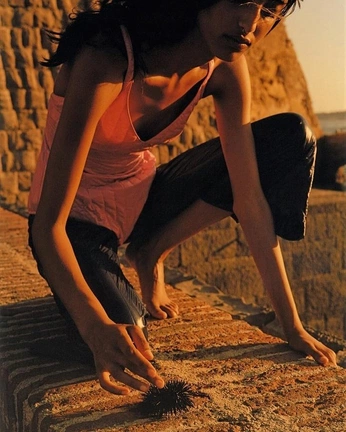 A cover of "mindful city outdoor" cluster. The owner is ell3nfrances. The cluster consists of 9 elements.