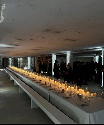 A cover of "Old money" cluster. The owner is rosade. The cluster consists of 44 elements.