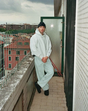 A cover of "Environment - compo idea" cluster. The owner is maggylu. The cluster consists of 11 elements.