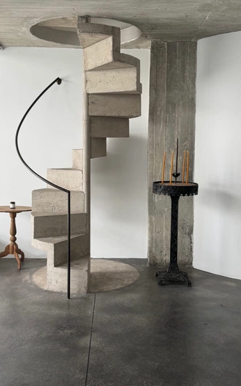 A cover of "Cement" cluster. The owner is artbylorraine. The cluster consists of 39 elements.