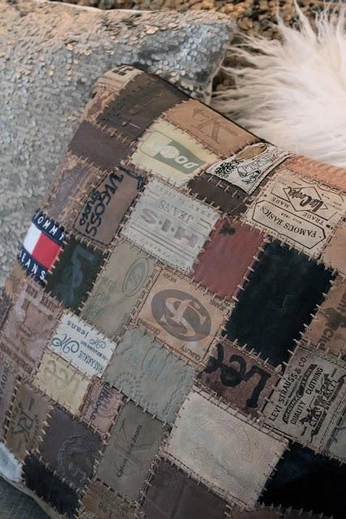 A cover of "Design Inspo" cluster. The owner is esygdesign. The cluster consists of 17 elements.